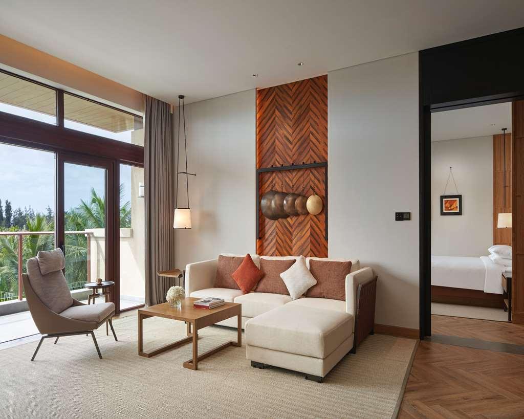 فندق Grand Hyatt Shenzhou Peninsula واننينغ الغرفة الصورة